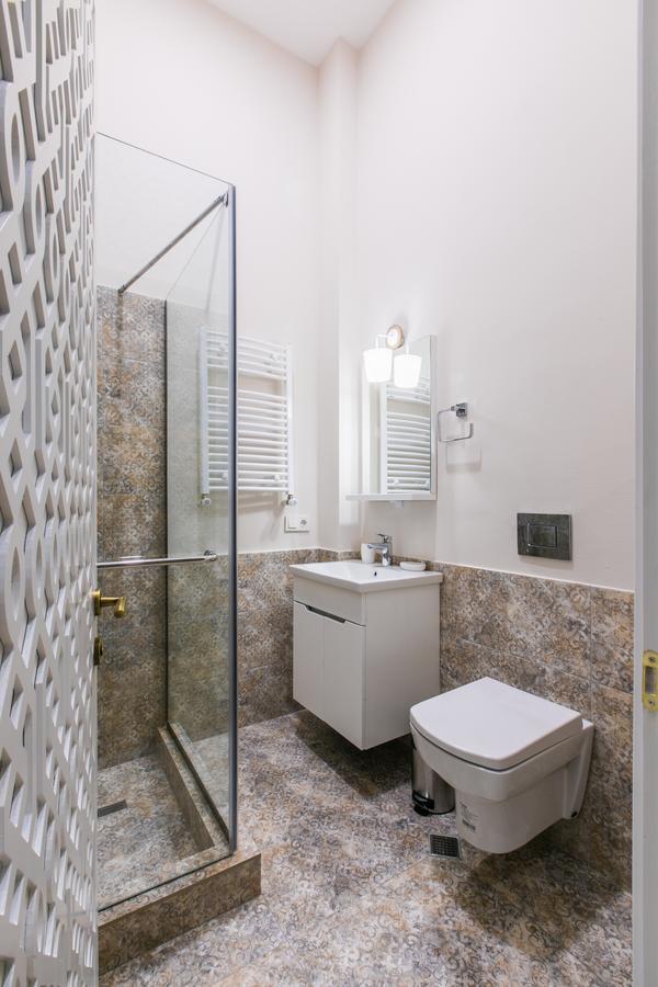 Kuxos Machabeli 1 Studio Apartment Tbilisi Luaran gambar