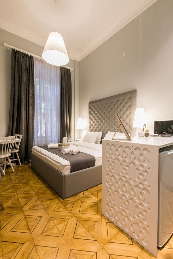 Kuxos Machabeli 1 Studio Apartment Tbilisi Luaran gambar
