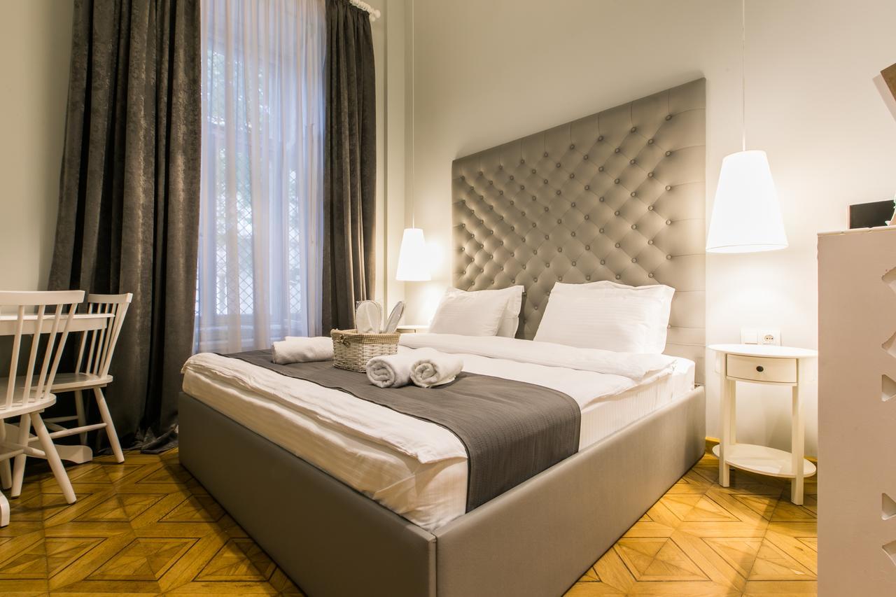 Kuxos Machabeli 1 Studio Apartment Tbilisi Luaran gambar